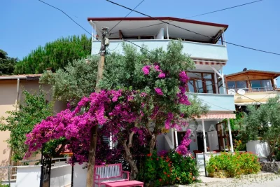 Saray Apart